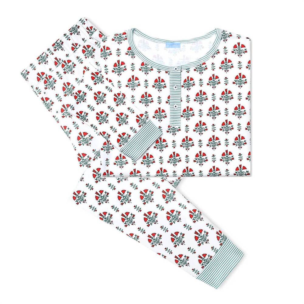 NEW JOY STREET women's long pajama set in poinsettia block print